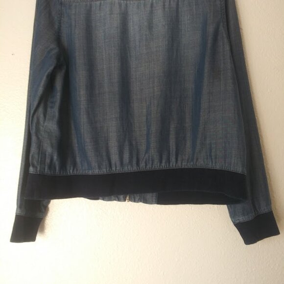 Chico's Zenergy women's size 1 Medium denim bomber jacket - Picture 6 of 14